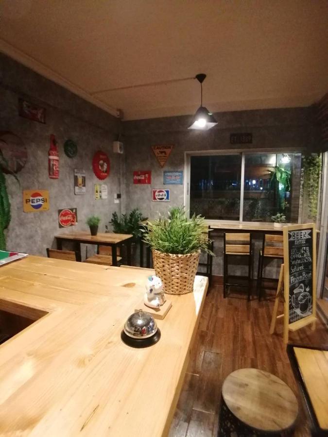 GoGoal Latkrabang Lejlighed Bangkok Eksteriør billede